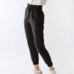 Albion Fit Black Destination Joggers